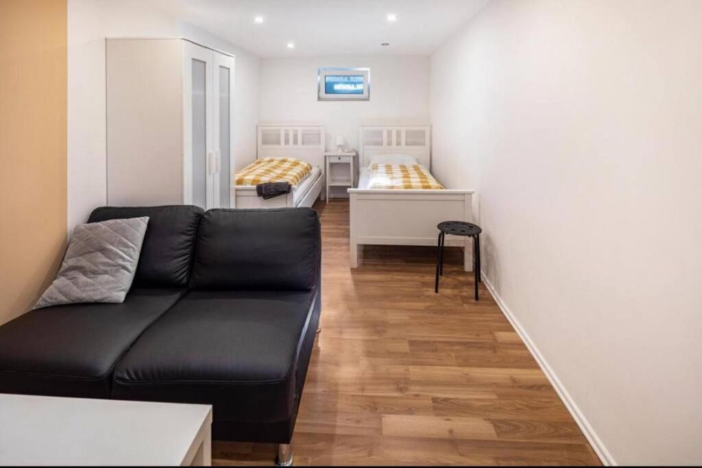 Cityloft Kassel 1 - Zentrale Unterkunft Fuer Gruppen Bis 7 Personen - Parkplatz - Netflix المظهر الخارجي الصورة